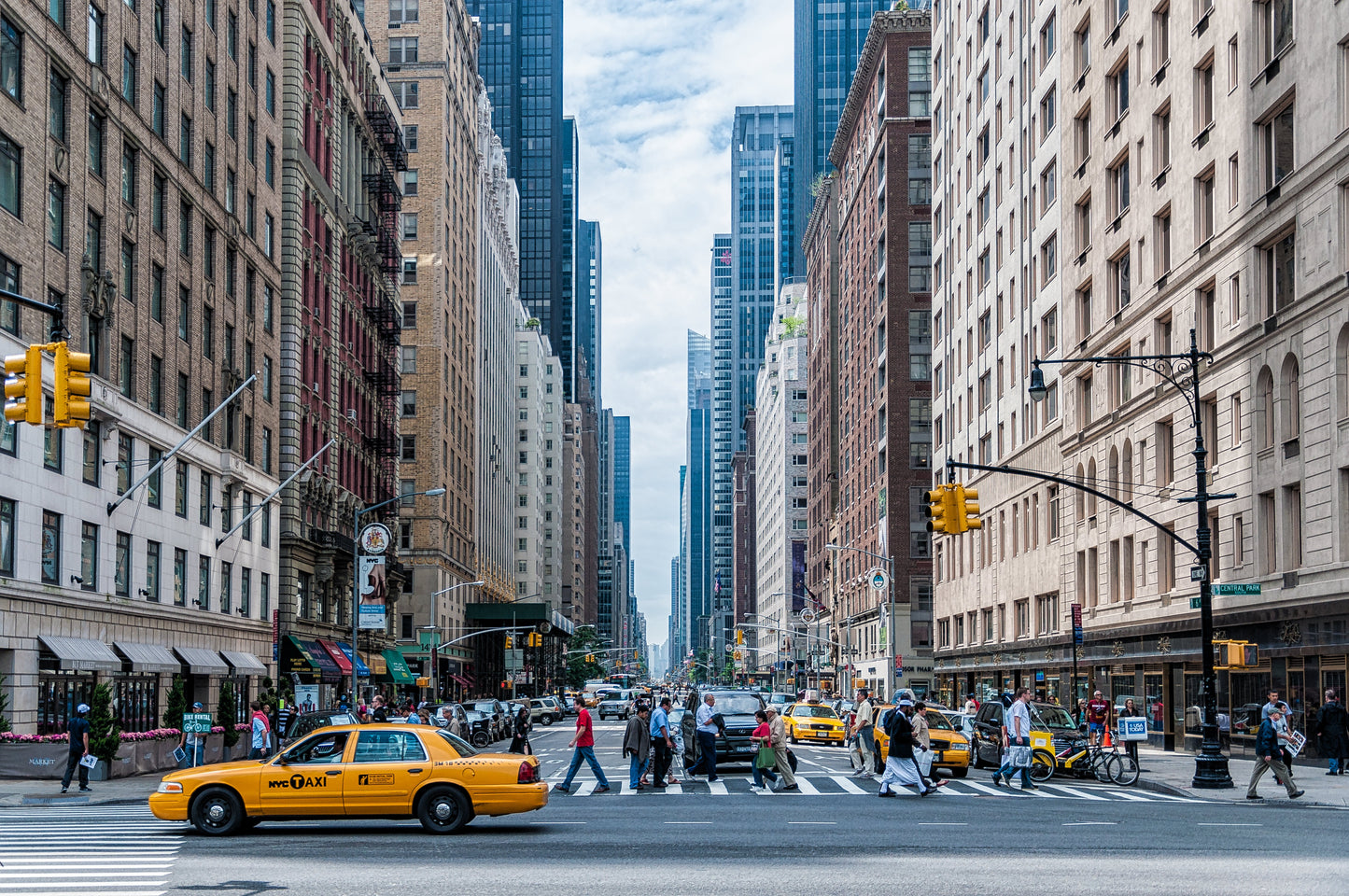 New York Taxi Cabs Scene Giant Print Picture Poster - A5 A4 A3 A2 A1 A0 Sizes