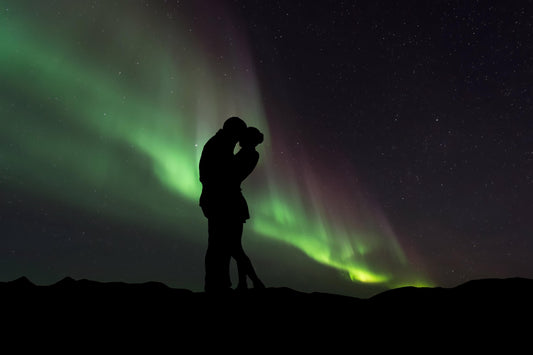 Valentines Northern Lights Couple Giant Poster - A5 A4 A3 A2 A1 A0 Sizes Art