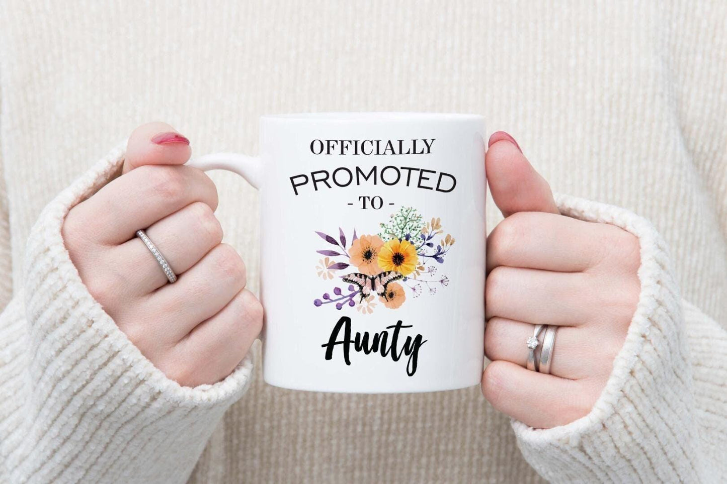 Promoted To Auntie Mug: Floral New Aunt Gift