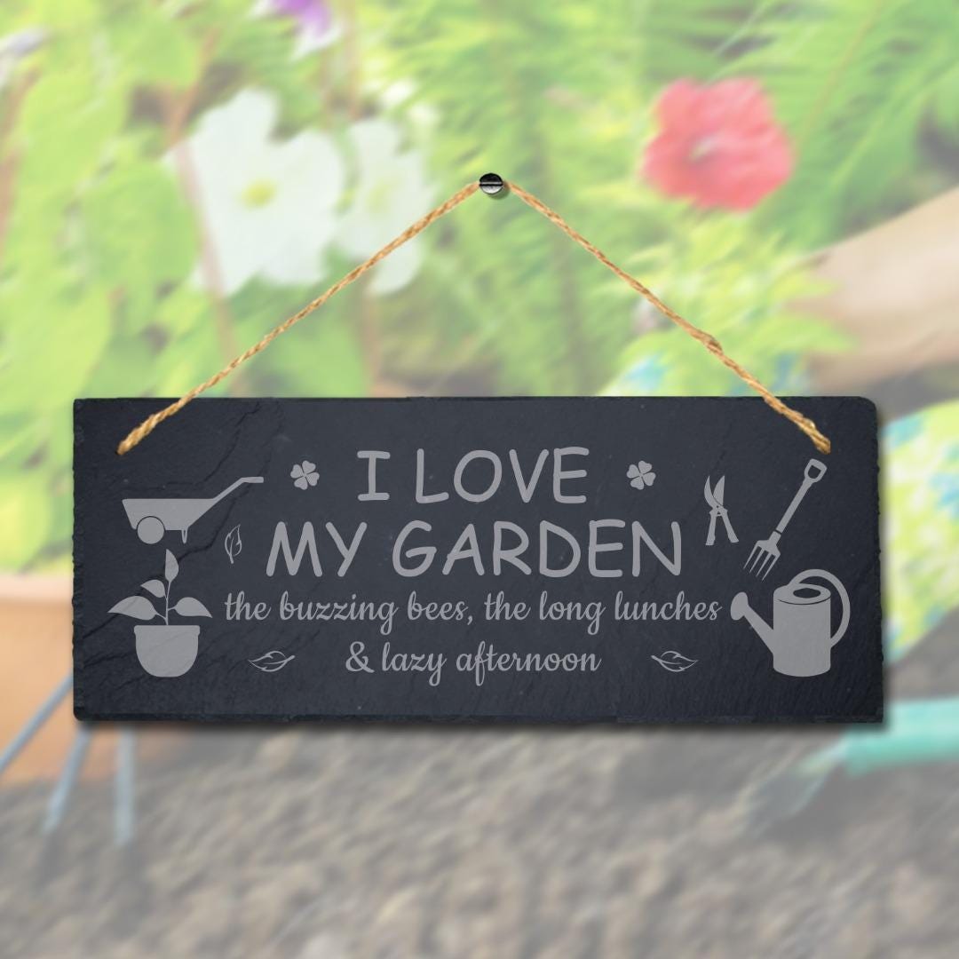 I Love My Garden The Buzzing Bees Engraved Hanging Slate Garden Plaque Sign